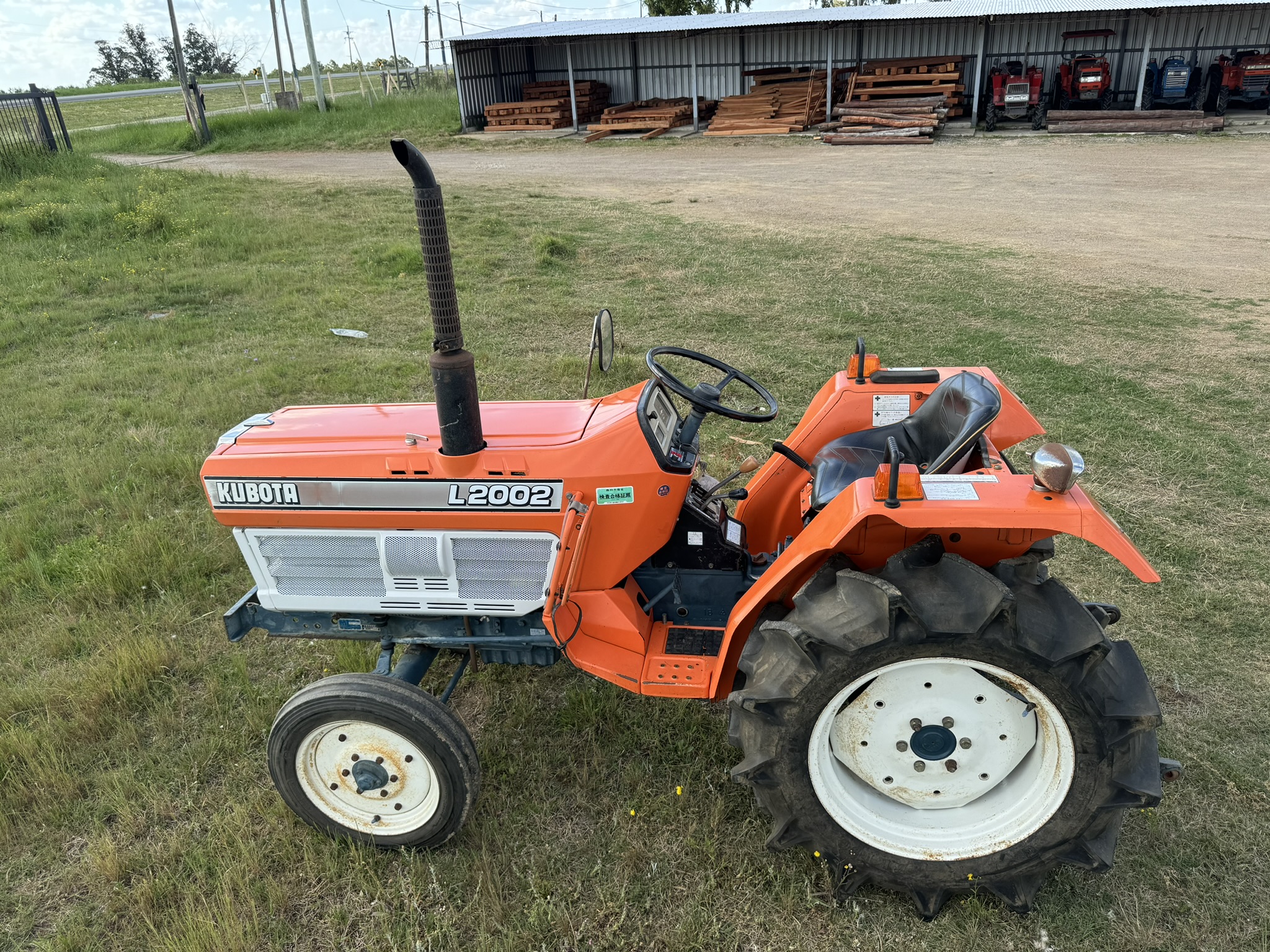 TRACTOR KUBOTA  L2002 - 20HP - 650hrs